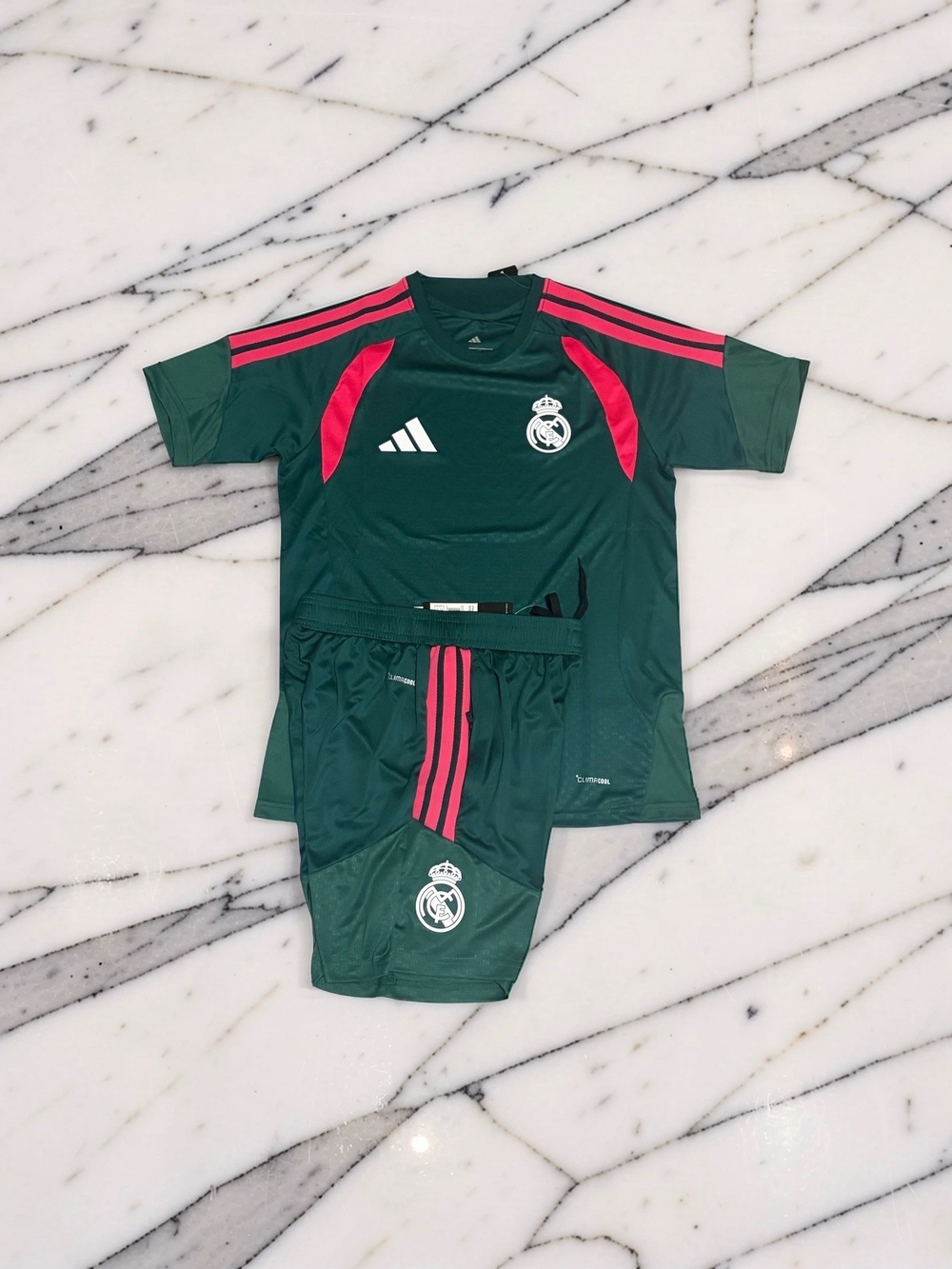Real Madrid Men’s Training Kit Shirt & Shorts Set Green Pink S-2XL